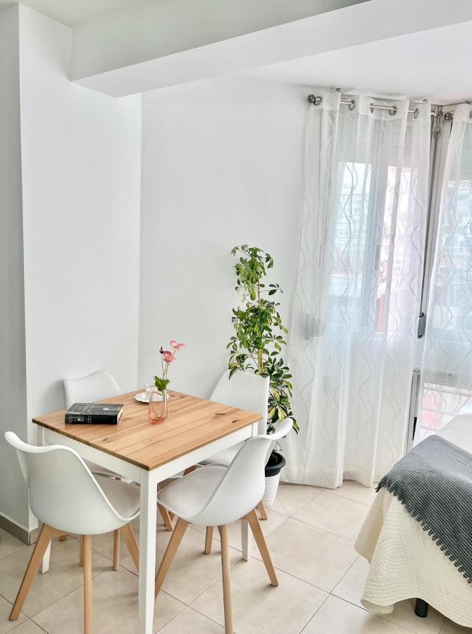Precioso Estudio Con Piscina, Junto A La Playa ตอร์เรเดลมาร์ ภายนอก รูปภาพ