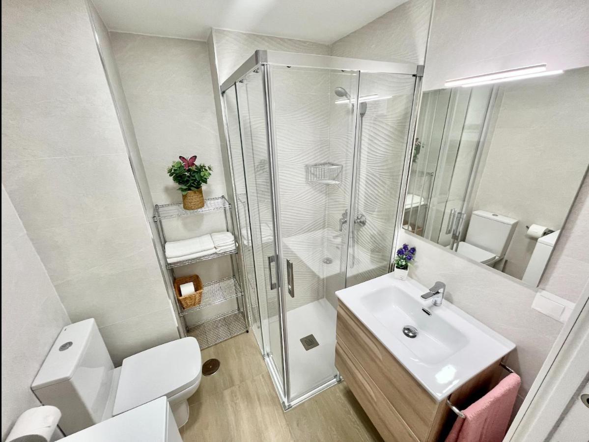 Precioso Estudio Con Piscina, Junto A La Playa ตอร์เรเดลมาร์ ภายนอก รูปภาพ